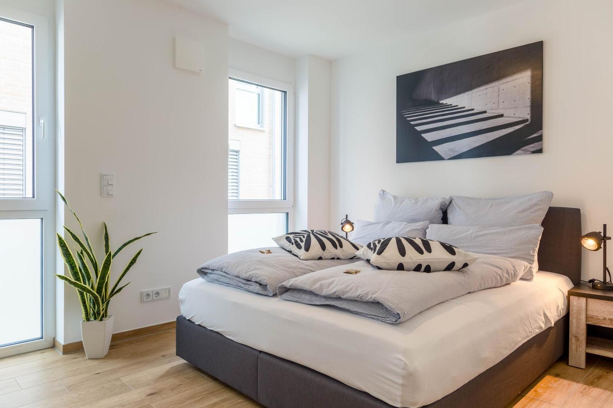 Living Timeless- Happy Living Bodensee Direkt Am Mit Billard, Parkplatz Und Balkon Fuer Bis Zu 6 Personen Апартаменты Фридрихсхафен