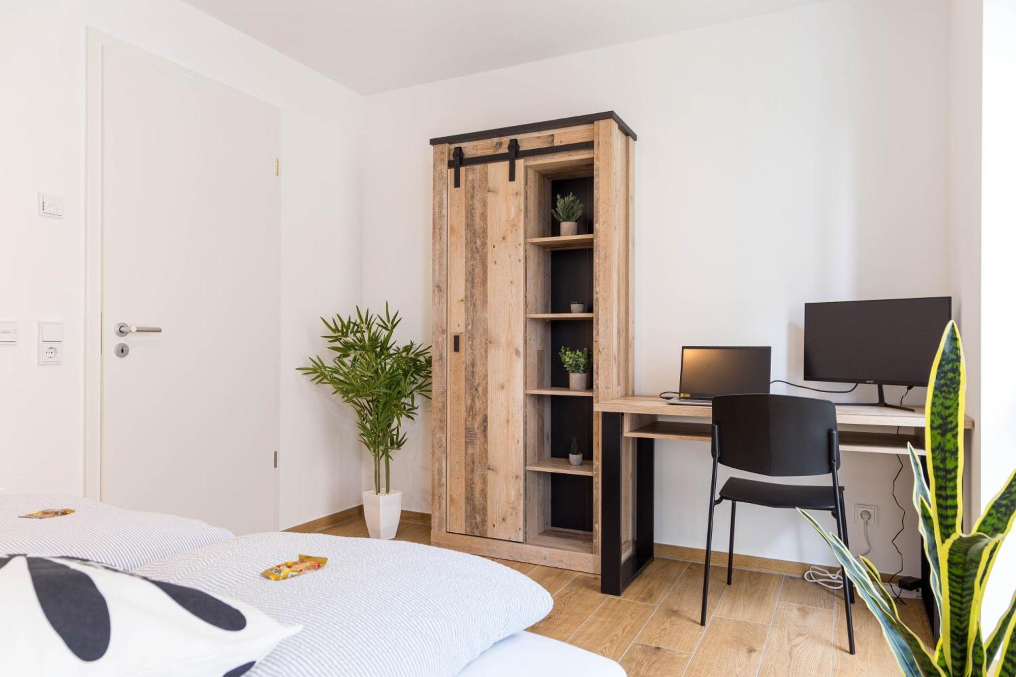 Апартаменты Living Timeless- Happy Living Bodensee Direkt Am Mit Billard, Parkplatz Und Balkon Fuer Bis Zu 6 Personen Фридрихсхафен